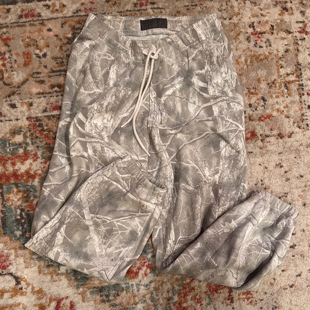 Abercrombie & Fitch Soft Essentials Camo Joggers